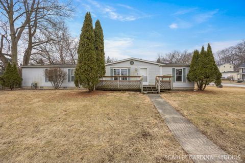 Tiny photo for 308 W Hydraulic Avenue, Yorkville, IL 60560 (MLS # 12577493)