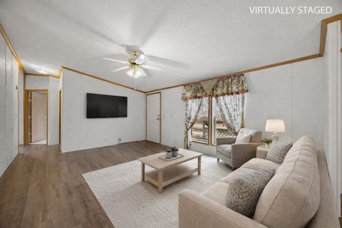 Tiny photo for 308 W Hydraulic Avenue, Yorkville, IL 60560 (MLS # 12577493)