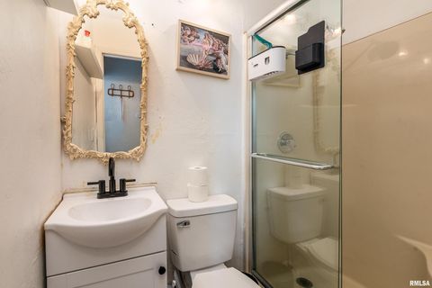 Tiny photo for 183 HERITAGE Road, Carbondale, IL 62903 (MLS # EB459548)