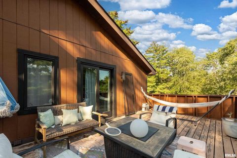 Tiny photo for 183 HERITAGE Road, Carbondale, IL 62903 (MLS # EB459548)