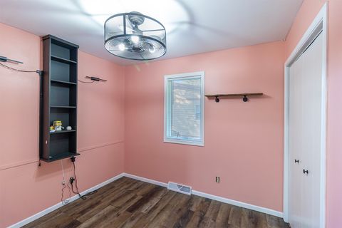 Tiny photo for 115 SE LAMPLIGHTER LOOP Loop SE, Poplar Grove, IL 61065 (MLS # 12493697)