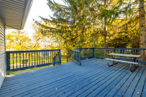 Tiny photo for 115 SE LAMPLIGHTER LOOP Loop SE, Poplar Grove, IL 61065 (MLS # 12493697)