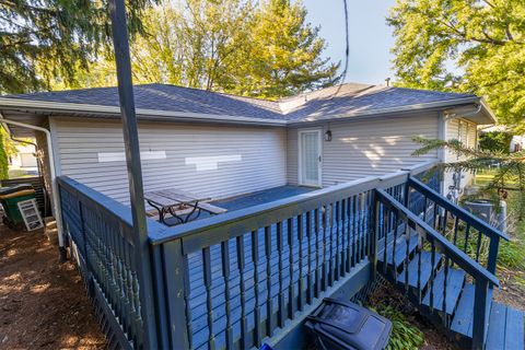 Tiny photo for 115 SE LAMPLIGHTER LOOP Loop SE, Poplar Grove, IL 61065 (MLS # 12493697)