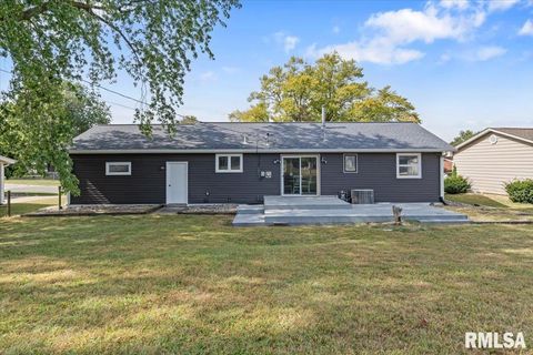 Tiny photo for 1237 HILLTOP Drive, Milan, IL 61264 (MLS # QC4267969)