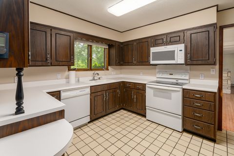 Tiny photo for 919 W Grand Ave. Street, Carterville, IL 62918 (MLS # 12685046)