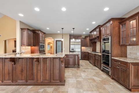 Tiny photo for 12132 S Harold Avenue, Palos Heights, IL 60463 (MLS # 12731873)