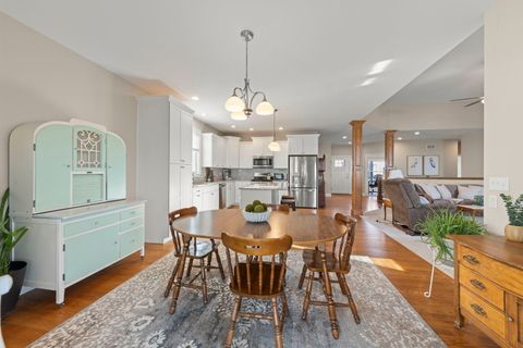 Tiny photo for 1121 Blackberry Shore Lane, Yorkville, IL 60560 (MLS # 12602395)