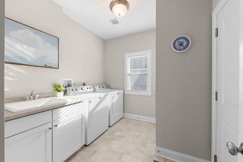 Tiny photo for 1121 Blackberry Shore Lane, Yorkville, IL 60560 (MLS # 12602395)