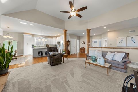 Tiny photo for 1121 Blackberry Shore Lane, Yorkville, IL 60560 (MLS # 12602395)
