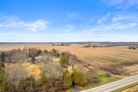 Tiny photo for 16306 Kishwaukee Valley Road, Woodstock, IL 60098 (MLS # 12420286)
