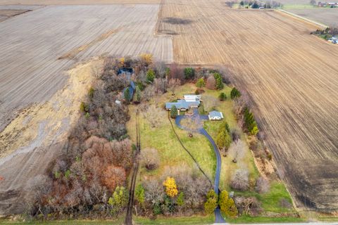 Tiny photo for 16306 Kishwaukee Valley Road, Woodstock, IL 60098 (MLS # 12420286)