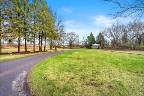 Tiny photo for 16306 Kishwaukee Valley Road, Woodstock, IL 60098 (MLS # 12420286)