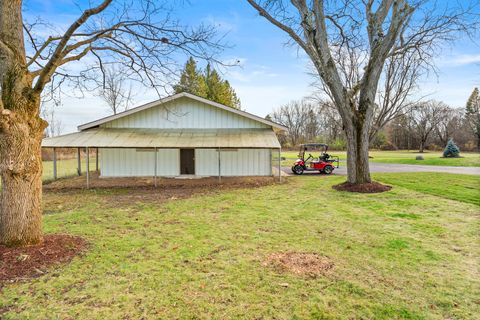 Tiny photo for 16306 Kishwaukee Valley Road, Woodstock, IL 60098 (MLS # 12420286)