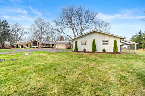 Tiny photo for 16306 Kishwaukee Valley Road, Woodstock, IL 60098 (MLS # 12420286)