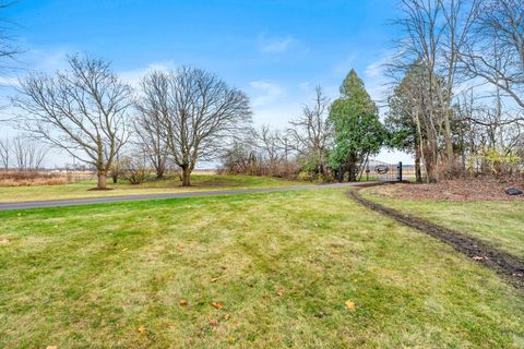 Tiny photo for 16306 Kishwaukee Valley Road, Woodstock, IL 60098 (MLS # 12420286)