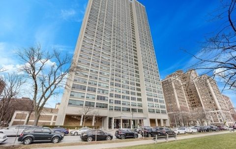 1700 E 56th Street 801 Chicago IL 60637