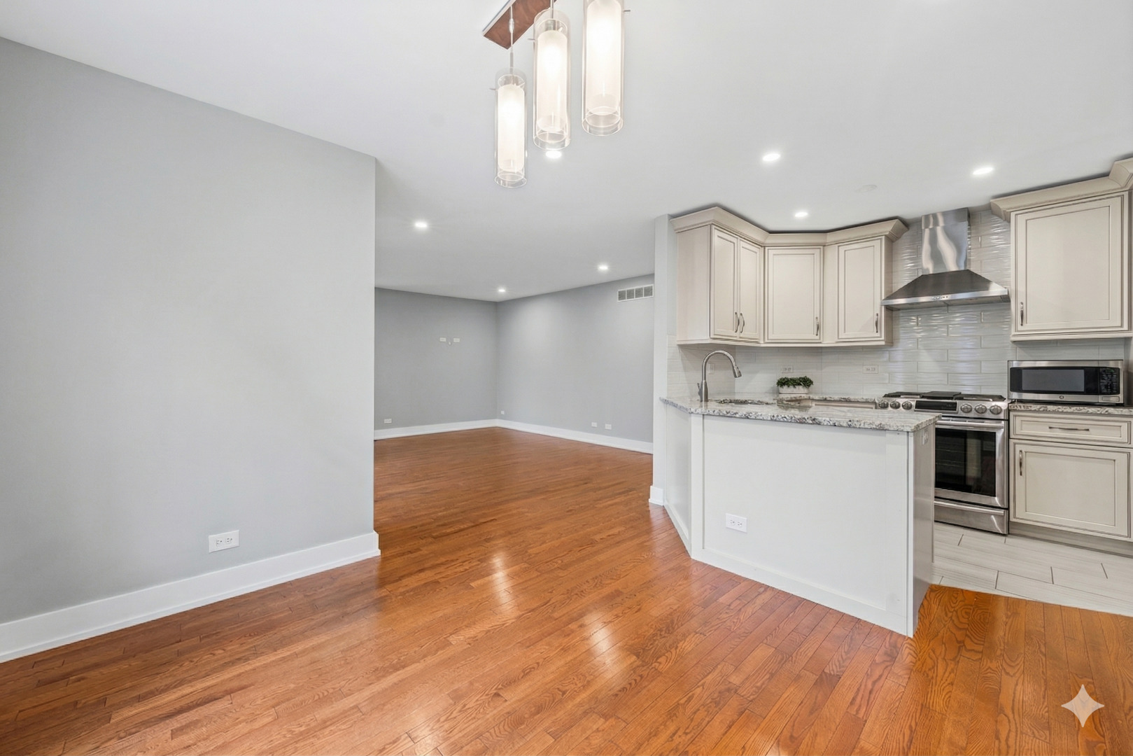 1066 Shermer Road 1066