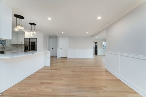 Tiny photo for 8110 Lockwood Avenue, Burbank, IL 60459 (MLS # 12771817)