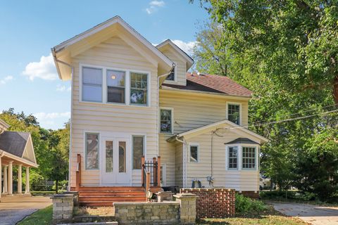 Tiny photo for 115 S Spring Avenue, La Grange, IL 60525 (MLS # 12496214)