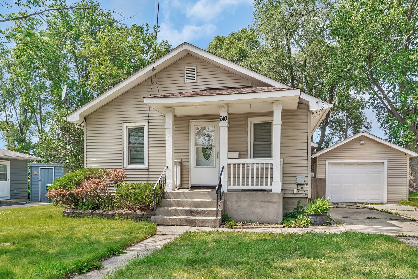 610 W South Street