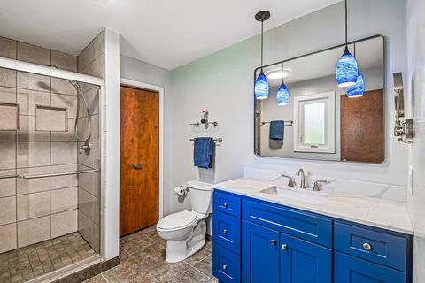 Tiny photo for 815 S Salem Avenue, Arlington Heights, IL 60005 (MLS # 12704039)