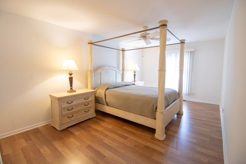 Tiny photo for 120 Carriage Way Drive #202B, Burr Ridge, IL 60527 (MLS # 12616458)