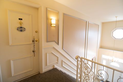 Tiny photo for 120 Carriage Way Drive #202B, Burr Ridge, IL 60527 (MLS # 12616458)