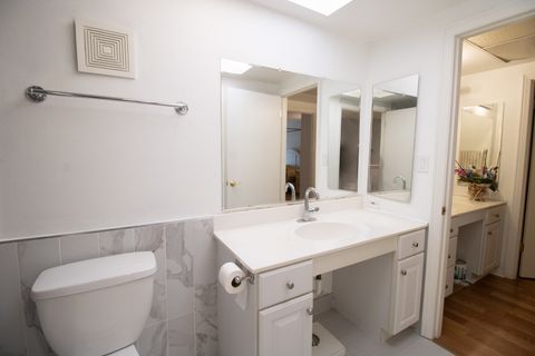 Tiny photo for 120 Carriage Way Drive #202B, Burr Ridge, IL 60527 (MLS # 12616458)