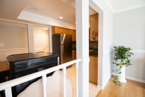 Tiny photo for 120 Carriage Way Drive #202B, Burr Ridge, IL 60527 (MLS # 12616458)