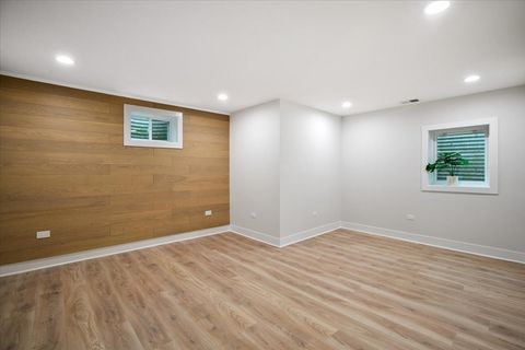 Tiny photo for 45 E Mallard Lane, Lake Forest, IL 60045 (MLS # 12604314)