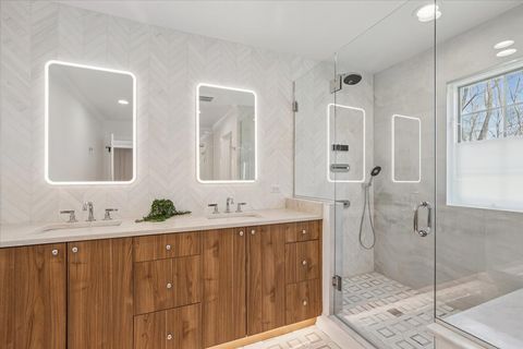 Tiny photo for 45 E Mallard Lane, Lake Forest, IL 60045 (MLS # 12604314)