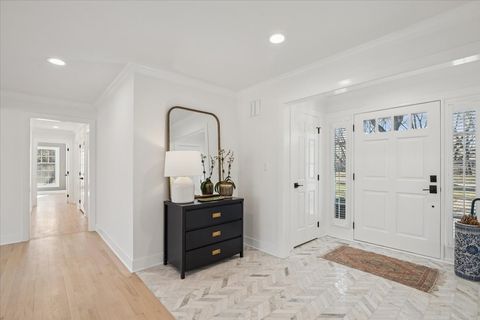 Tiny photo for 45 E Mallard Lane, Lake Forest, IL 60045 (MLS # 12604314)