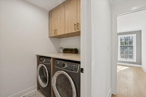 Tiny photo for 45 E Mallard Lane, Lake Forest, IL 60045 (MLS # 12604314)