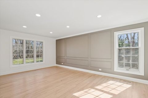 Tiny photo for 45 E Mallard Lane, Lake Forest, IL 60045 (MLS # 12604314)