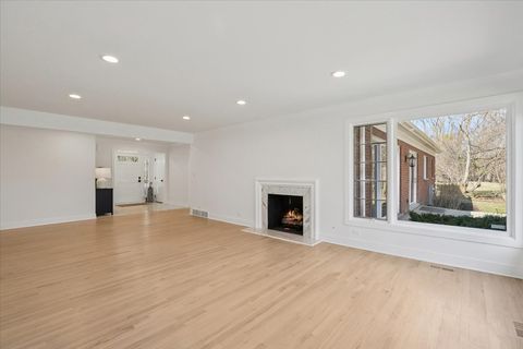 Tiny photo for 45 E Mallard Lane, Lake Forest, IL 60045 (MLS # 12604314)