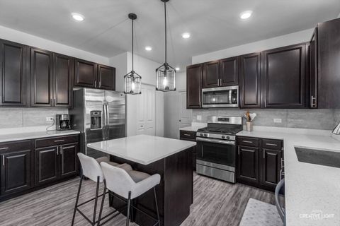 Tiny photo for 3100 Manchester Drive, Montgomery, IL 60538 (MLS # 12486469)