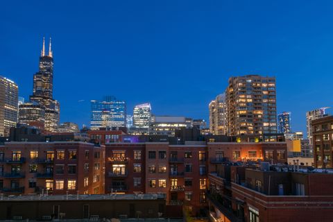 Tiny photo for 333 N JEFFERSON Street #606, Chicago, IL 60661 (MLS # 12645557)