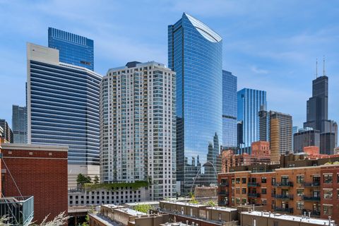Tiny photo for 333 N JEFFERSON Street #606, Chicago, IL 60661 (MLS # 12645557)