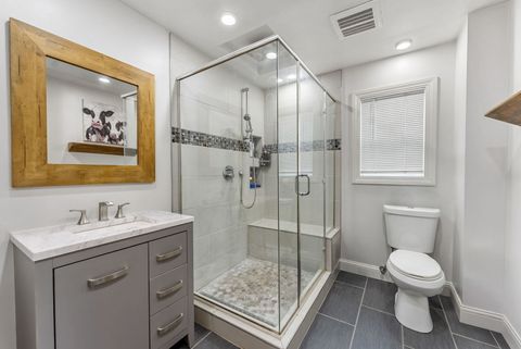 Tiny photo for 4003 Elm Street, Bettendorf, IA 52722 (MLS # 12615659)