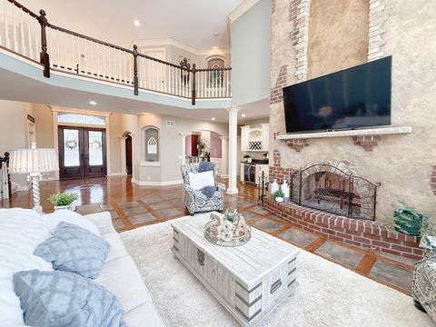 Tiny photo for 691 Reserve Court, South Elgin, IL 60177 (MLS # 12550344)