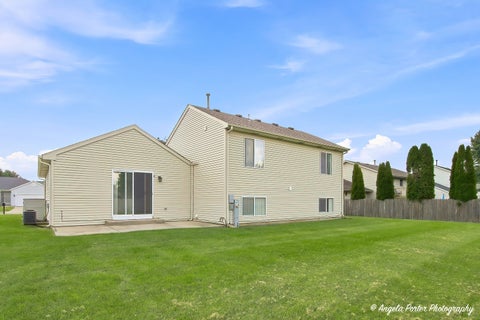 Tiny photo for 610 Cartwright Trail, McHenry, IL 60050 (MLS # 12748531)