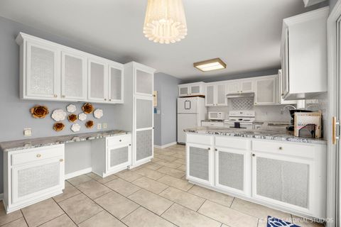 Tiny photo for 430 Turnbury Court E, DeKalb, IL 60115 (MLS # 12542764)