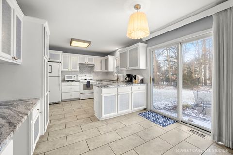Tiny photo for 430 Turnbury Court E, DeKalb, IL 60115 (MLS # 12542764)