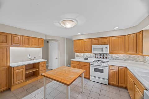 Tiny photo for 3822 Knight Street, Glenview, IL 60025 (MLS # 12698534)
