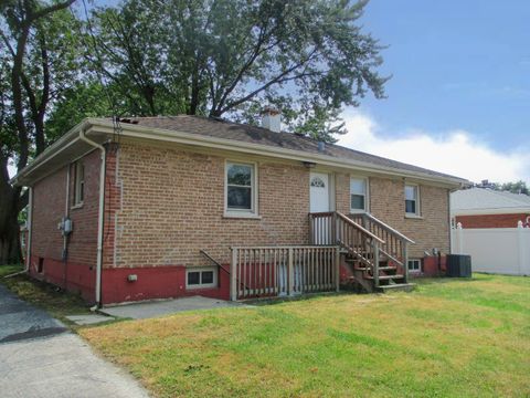 A home in Oak Lawn