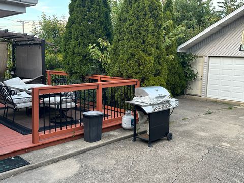 Tiny photo for 10501 Forest Lane, Chicago Ridge, IL 60415 (MLS # 12484847)