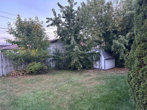 Tiny photo for 10501 Forest Lane, Chicago Ridge, IL 60415 (MLS # 12484847)
