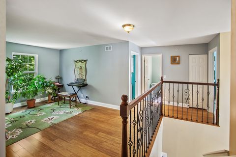 Tiny photo for 5961 Mackinac Lane, Hoffman Estates, IL 60192 (MLS # 12662024)