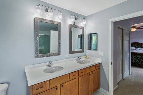 Tiny photo for 5961 Mackinac Lane, Hoffman Estates, IL 60192 (MLS # 12662024)
