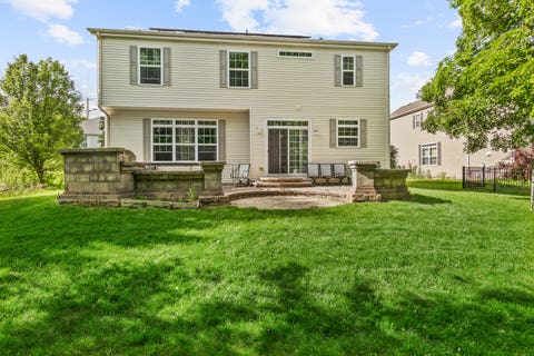 Tiny photo for 5961 Mackinac Lane, Hoffman Estates, IL 60192 (MLS # 12662024)